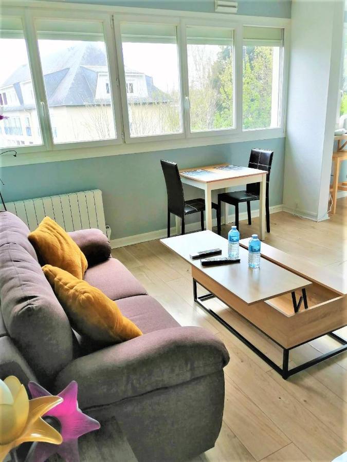 Appartement Khara - Sils à Caen Extérieur photo